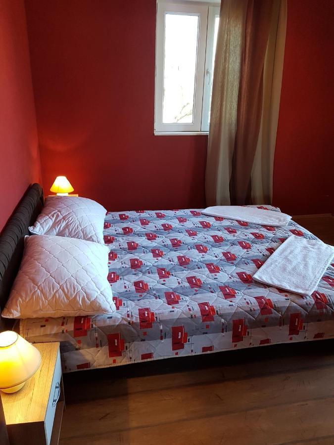 Family Friendly Seaside Apartments Kanica, Rogoznica - 12895 Eksteriør billede